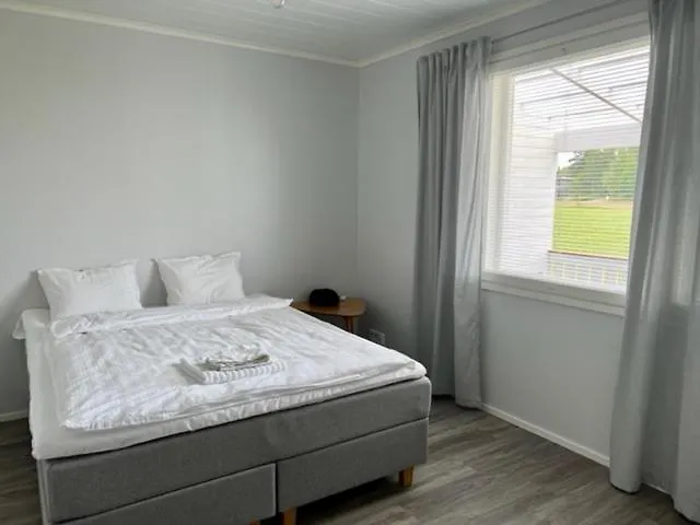 Soda - Hillside House - 24h Check In *